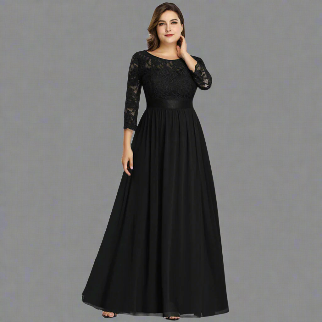 Anneliese | Premium Dress with Lace for Elegant Curves
