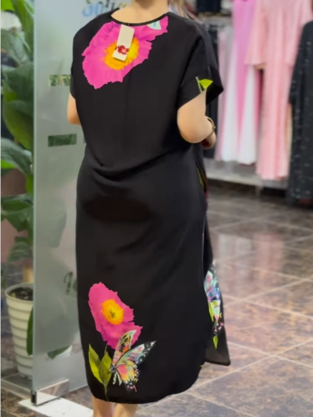 V-neck short sleeve partial print midi dress