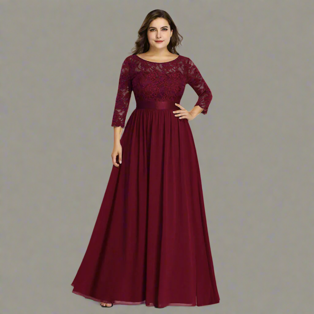 Anneliese | Premium Dress with Lace for Elegant Curves