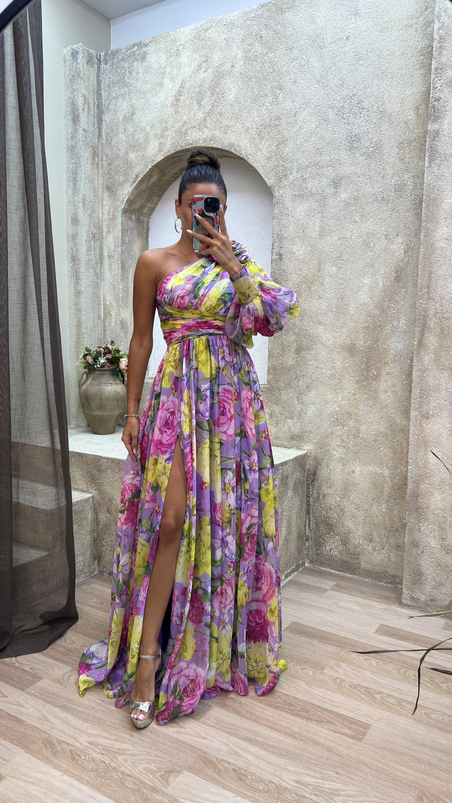 Kaia – Timeless Draped Dress
