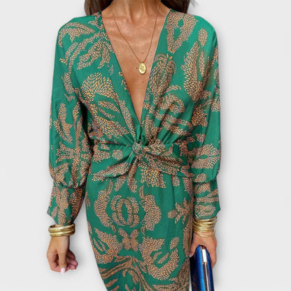 Oriana – Elegant Long-Sleeve Dress