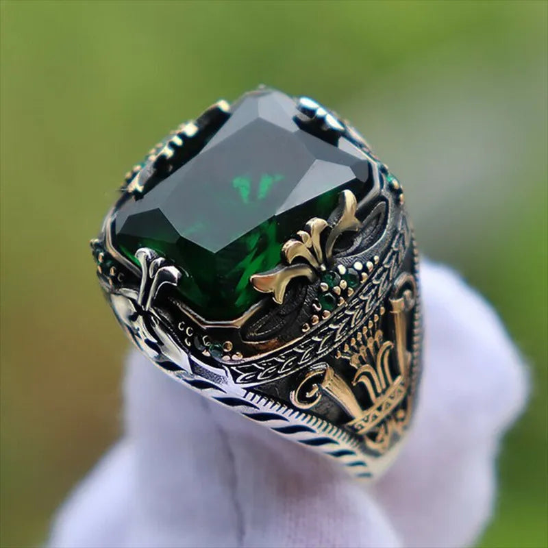 Green / 11