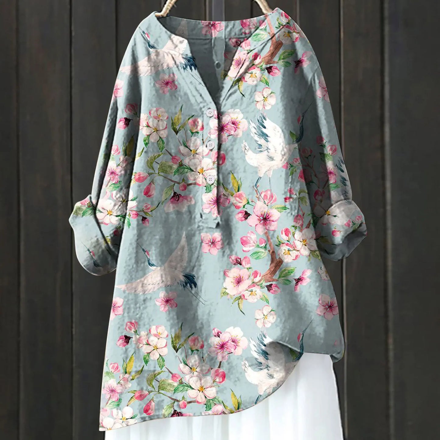 Lily | Flowing floral blouse