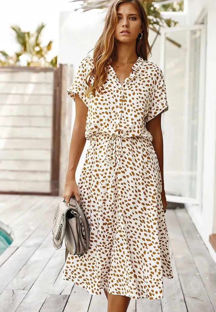 Rosea Dress with V-Neck and Ruffles