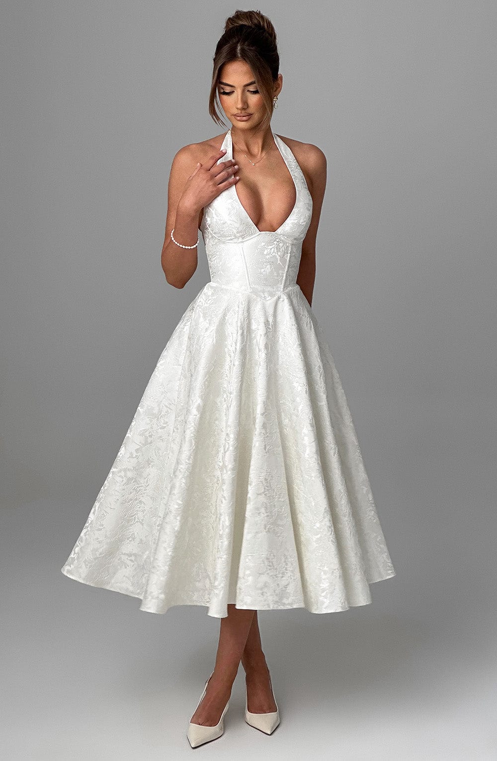 White / L